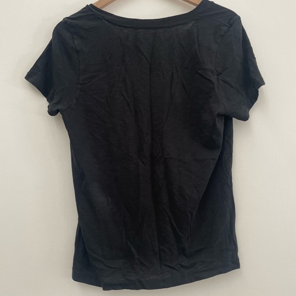 Madewell Black Tee Shirt V Neck Women’s Medium - Picture 3 of 3